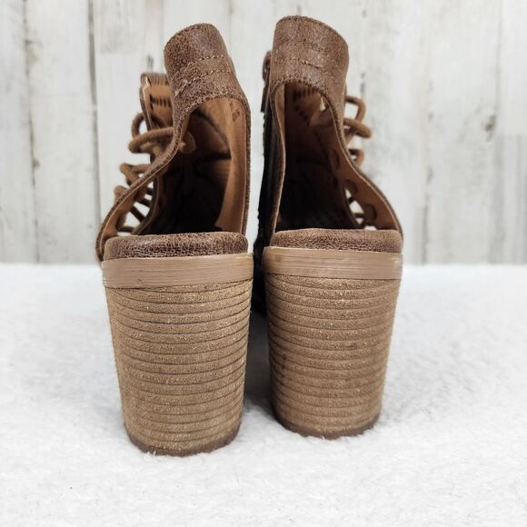 Not Rated Brown Open Toe Ankle Booties Size 7.5 - Picture 5 of 9